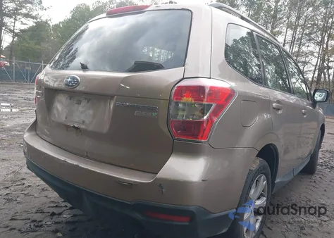 2016 Subaru Forester 2.5I z USA, uszkodzony, nr VIN JF2SJABC5GH483985